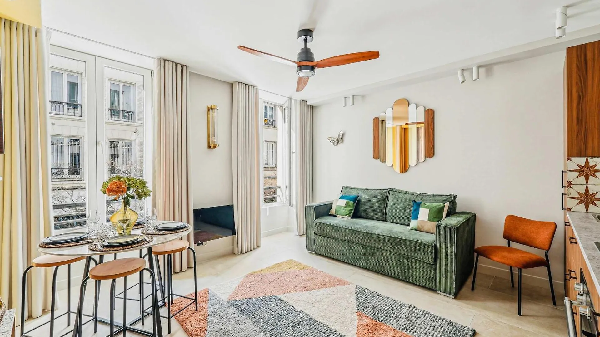 Appartement Central 2Bdr - 6P Le Marais Paryż